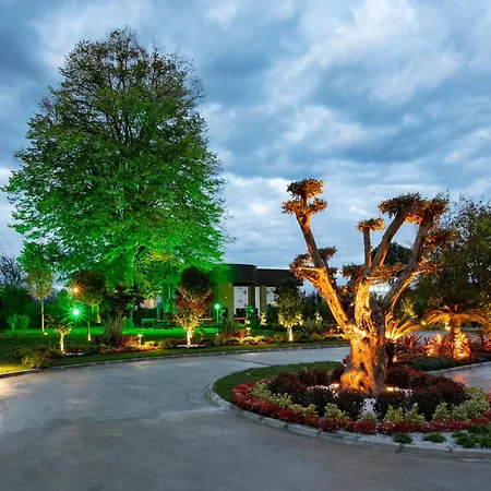 Otel Ng Enjoy 5*