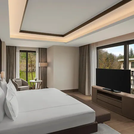 Ng Enjoy Otel 5*